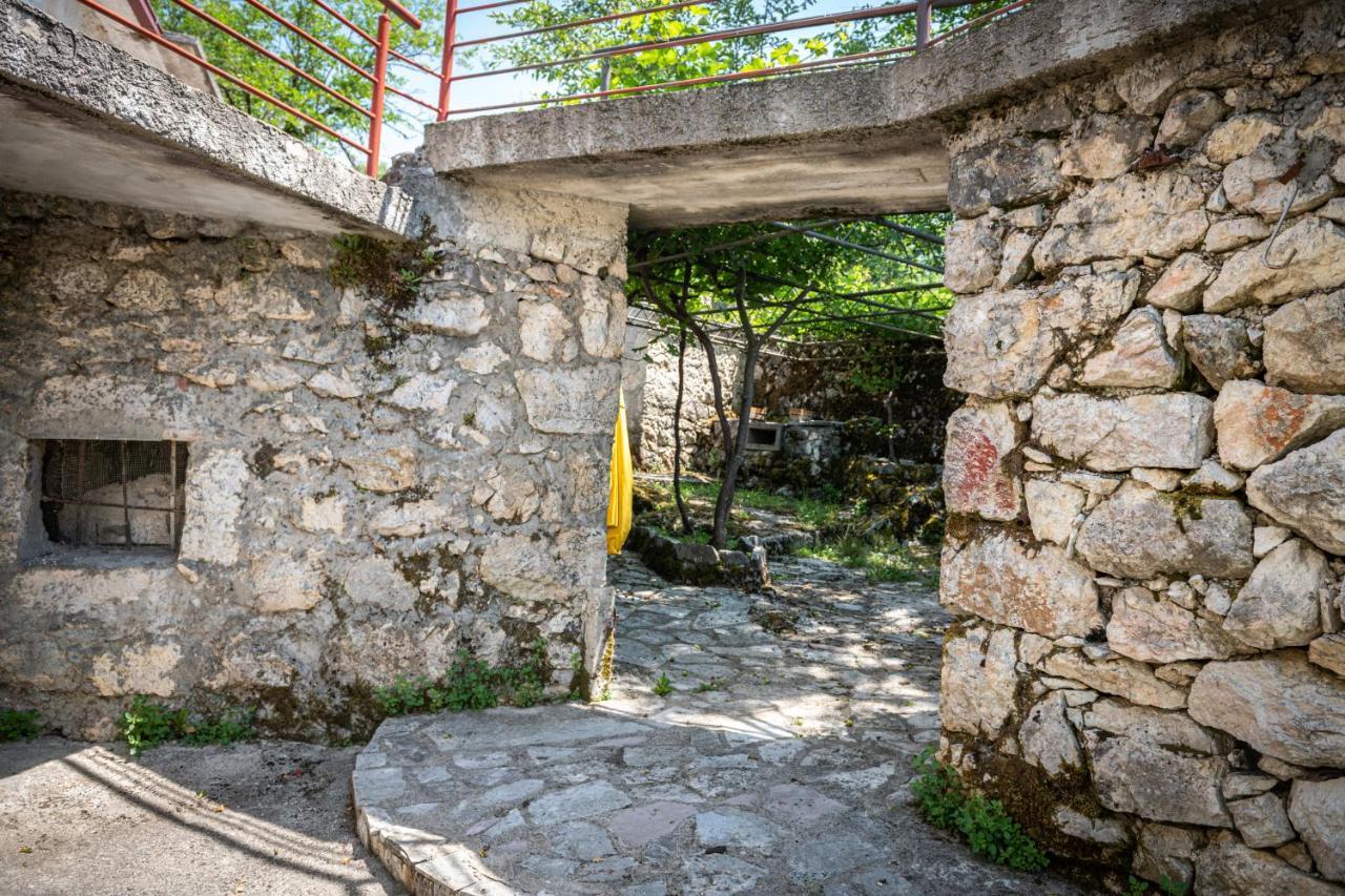 Guest House Gornji Ceklin Cetynia Zewnętrze zdjęcie