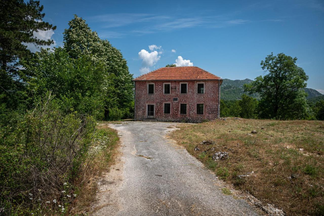 Guest House Gornji Ceklin Cetynia Zewnętrze zdjęcie